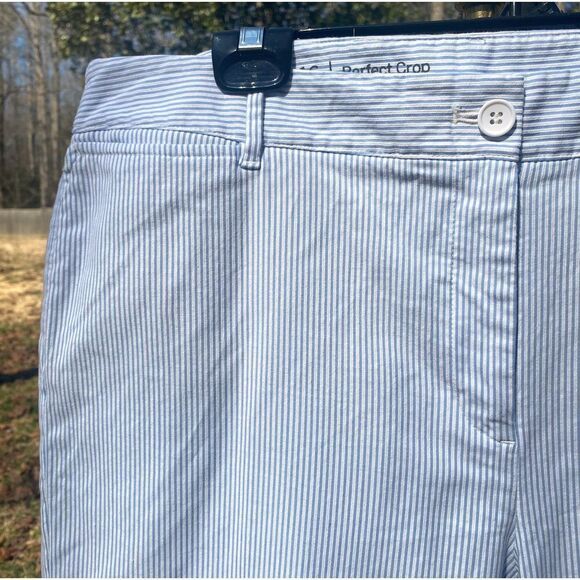 Talbots Perfect Crop Blue Seersucker Stretch Crop Pants - Picture 3 of 8